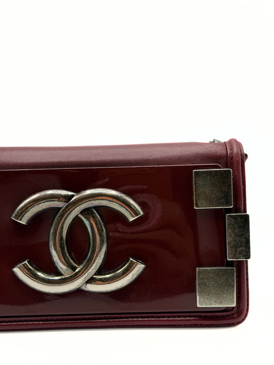 CHANEL | Boy Brick Horizontal Flap Bag - Burgundy