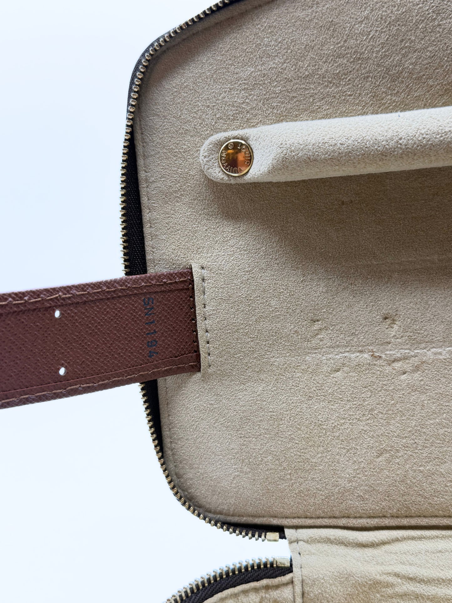 LOUIS VUITTON | Travel Jewelry Case