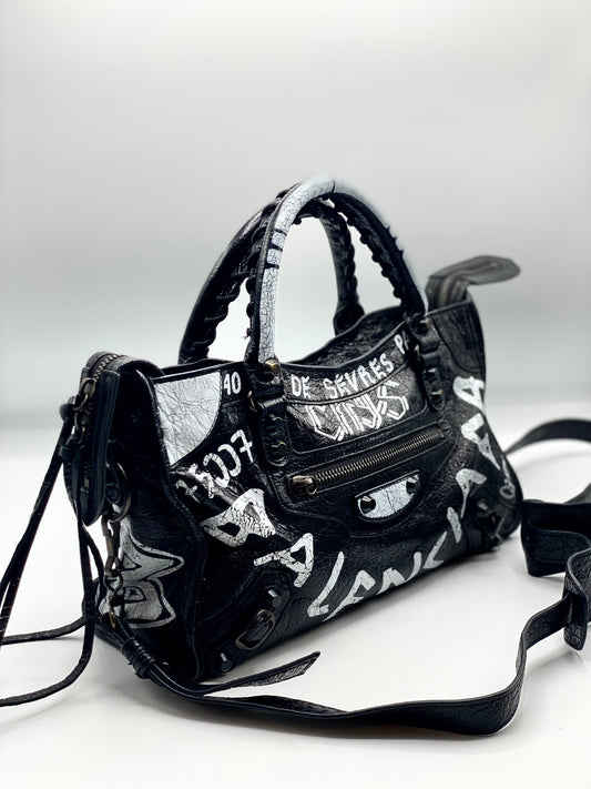BALENCIAGA | Le City Graffiti Limited Edition