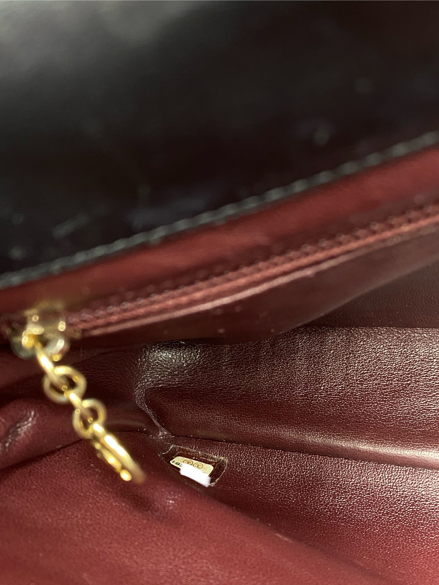 CHANEL | CC Full Flap Diamond Quilt