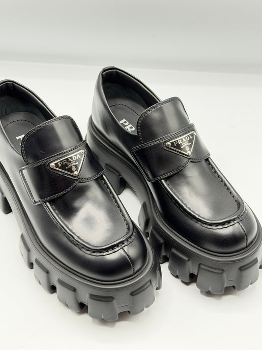 PRADA | Loafers Triangle