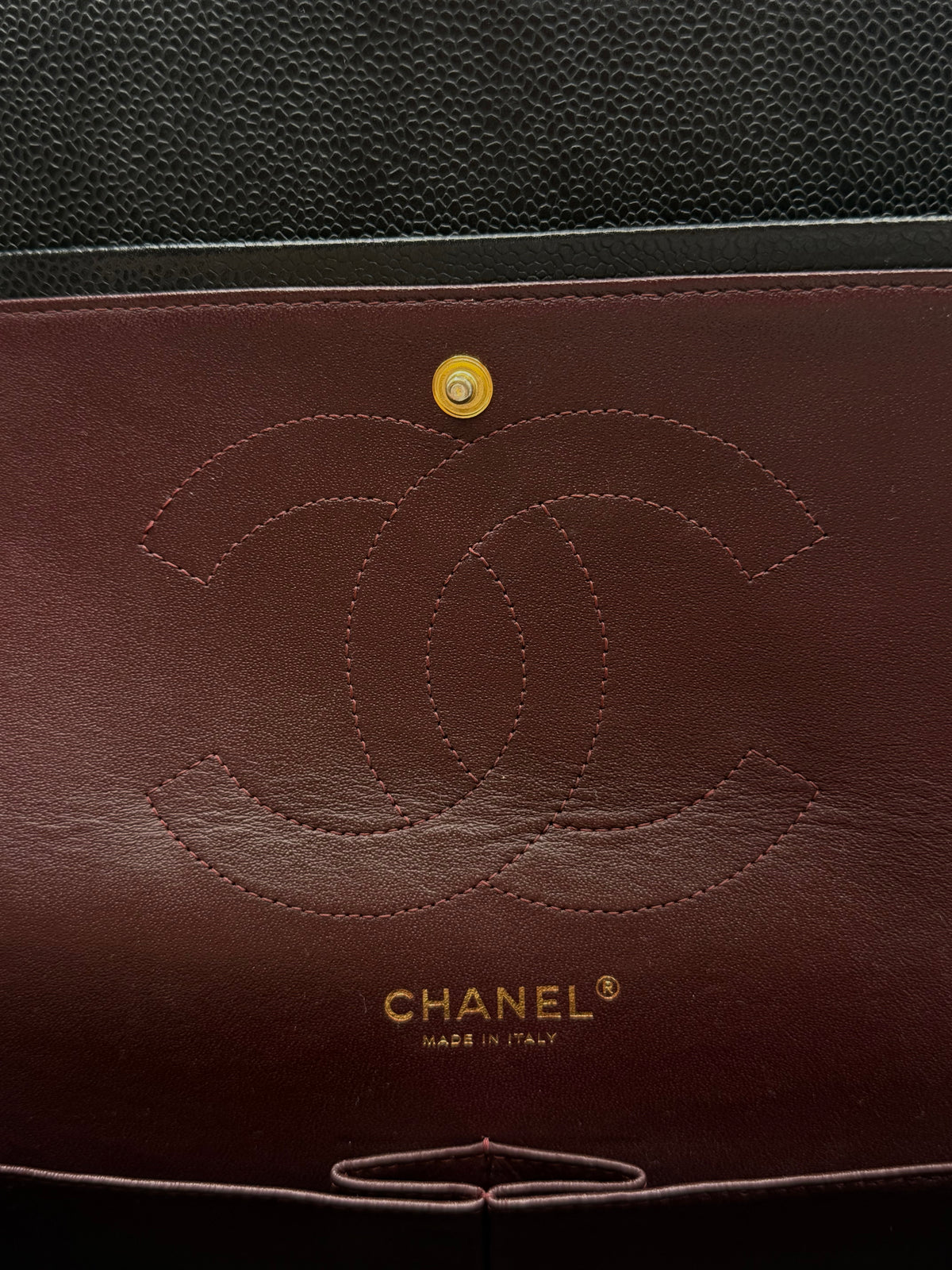 CHANEL | Jumbo Double Flap in Black Caviar