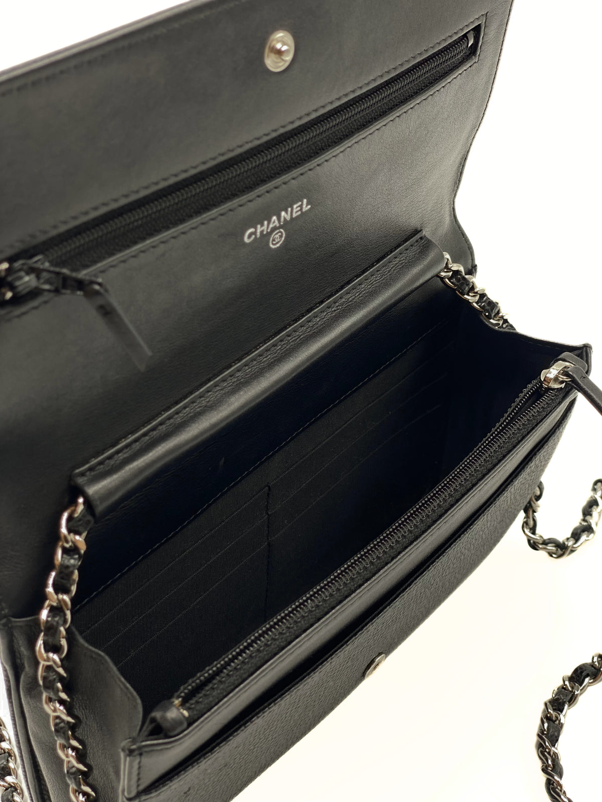 CHANEL | Wallet on Chain Black Caviar
