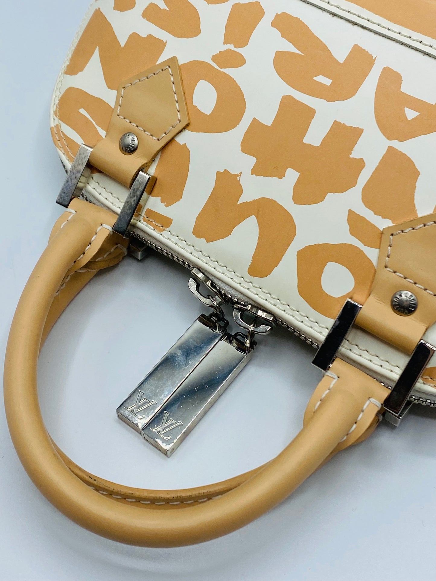 LOUIS VUITTON | Alma Mini Graffiti Limited Edition