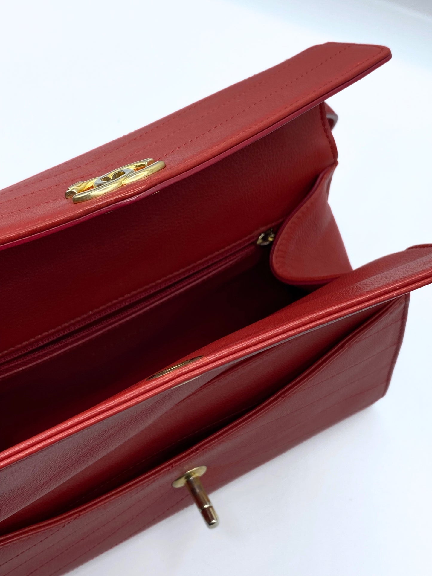 CHANEL | Cruise Flap Chevron Shoulder Bag