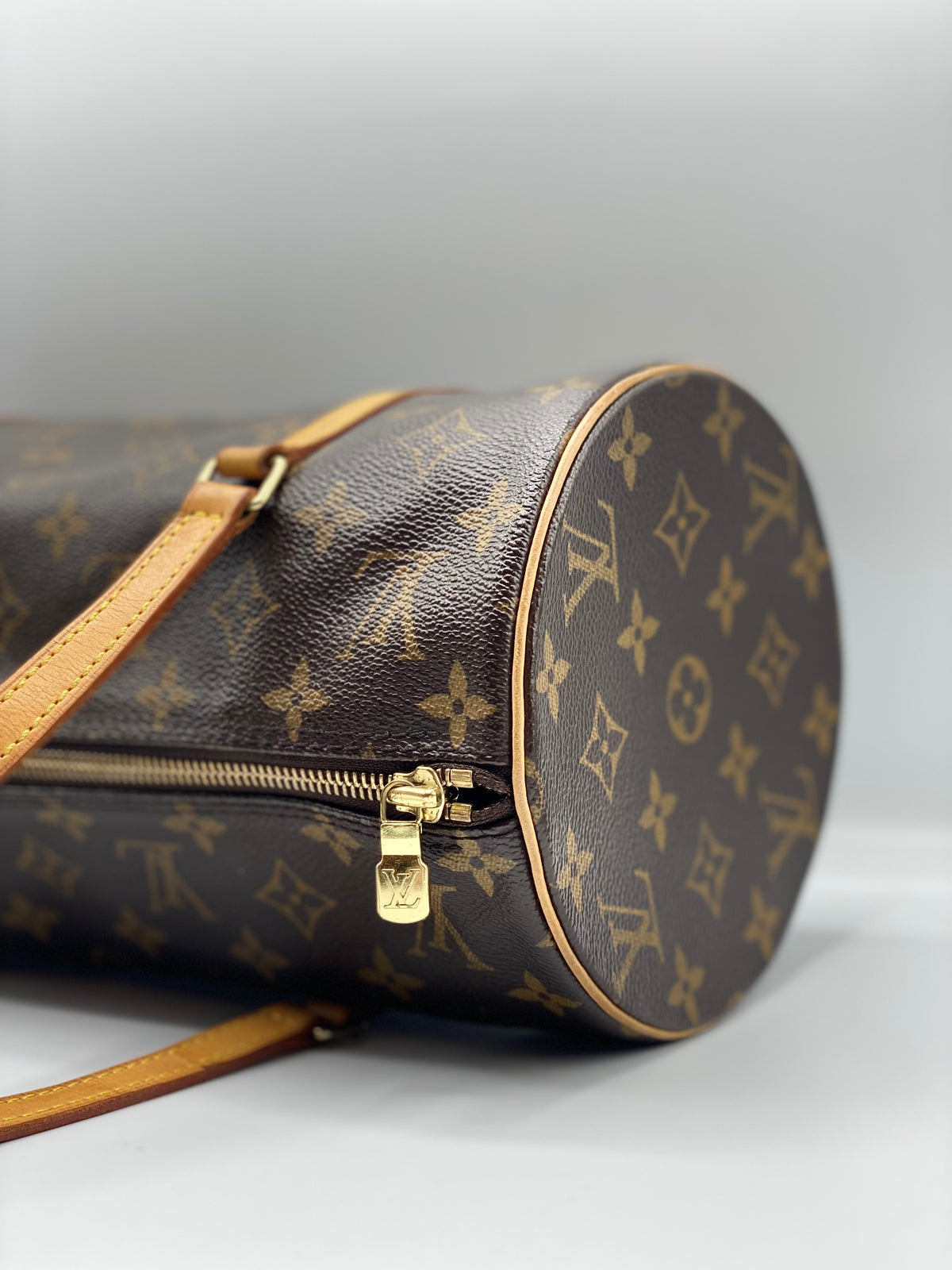 LOUIS VUITTON | Papillon 30 Monogram