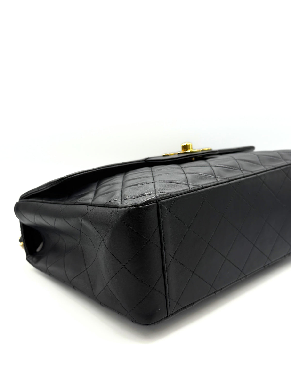 CHANEL | Maxi Logo Black Vintage