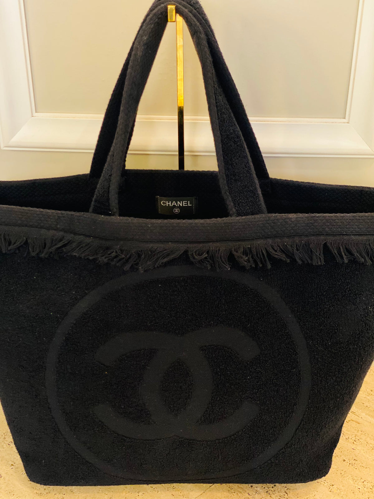 CHANEL | BLACK BEACH BAG & TOWEL