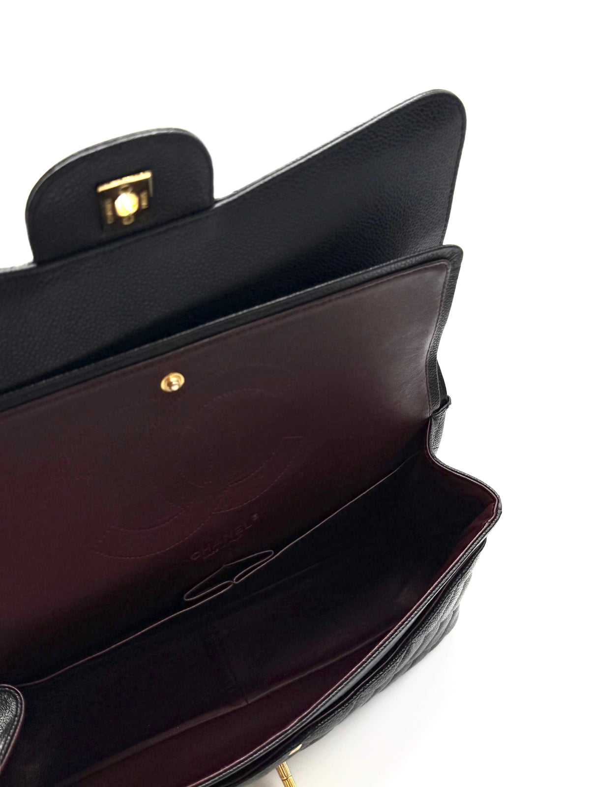CHANEL | Jumbo Double Flap in Black Caviar
