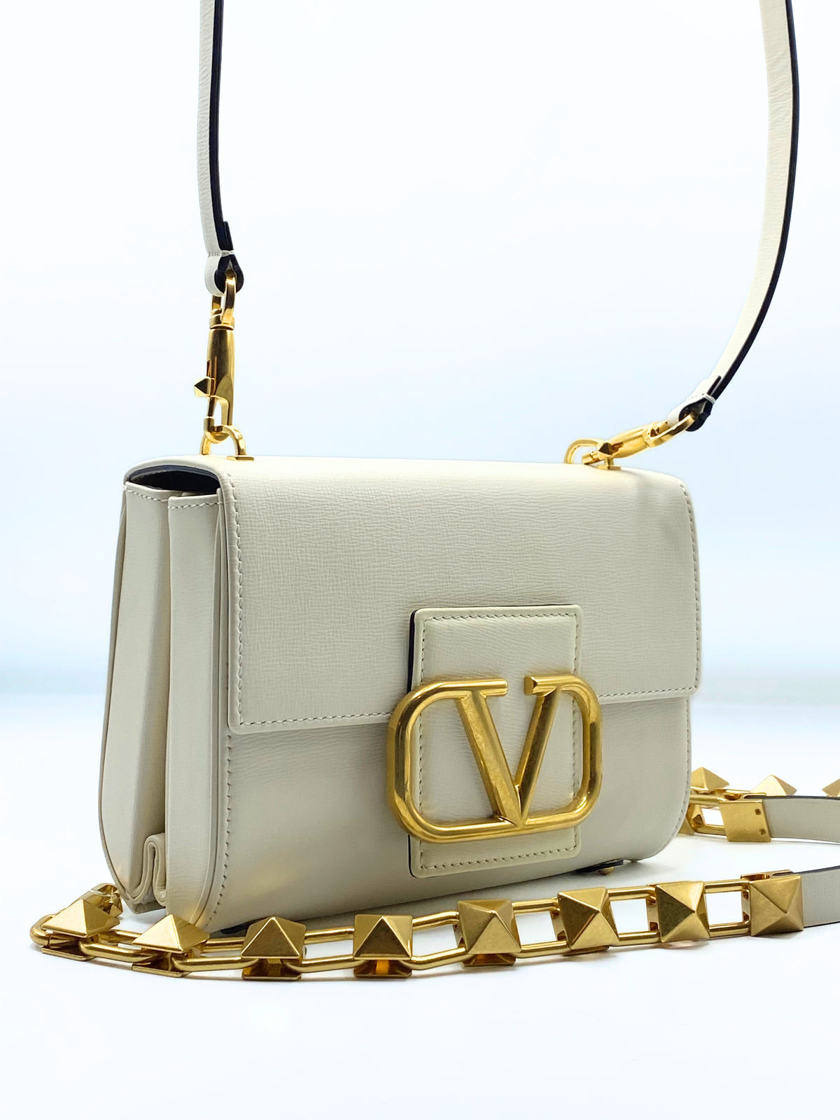 VALENTINO | Studs Sign Bag