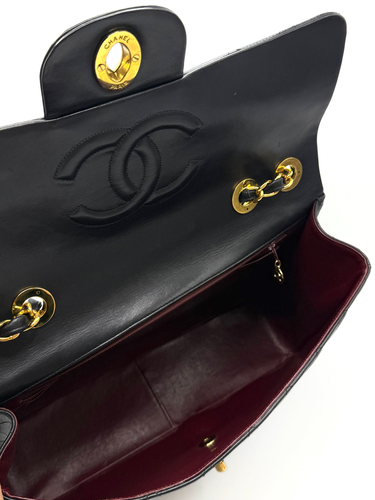 CHANEL | Maxi Logo Black Vintage