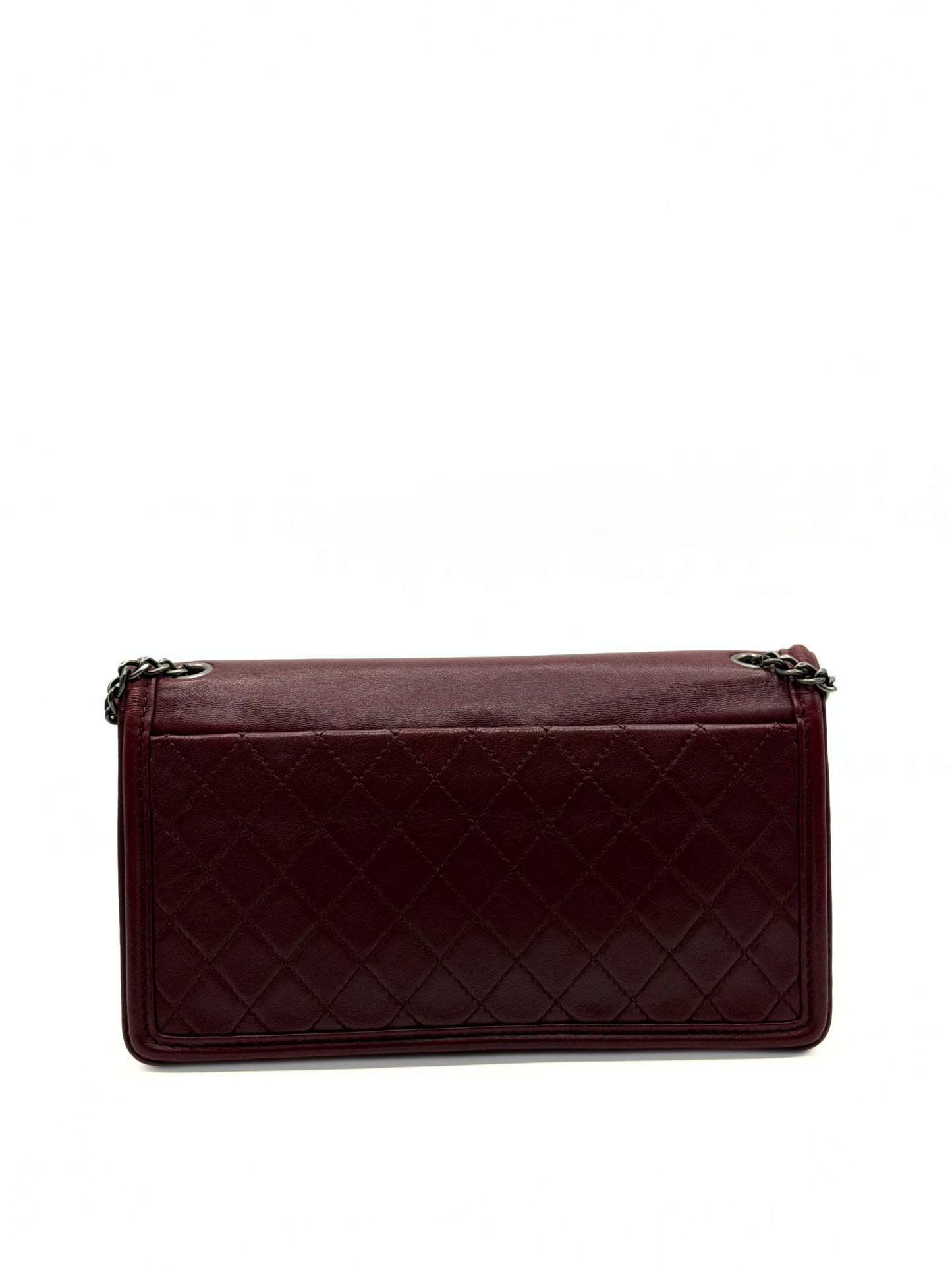 CHANEL | Boy Brick Horizontal Flap Bag - Burgundy