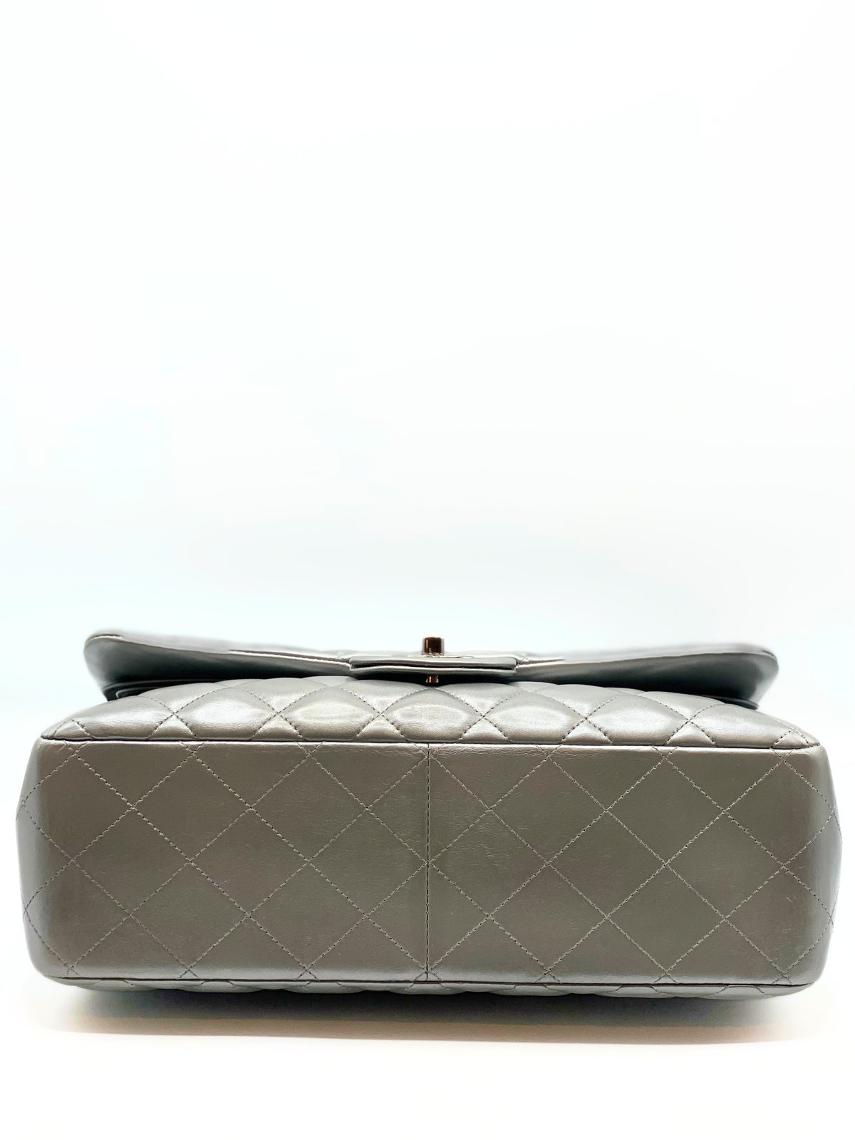 CHANEL | Jumbo Double Flap Metallic Grey