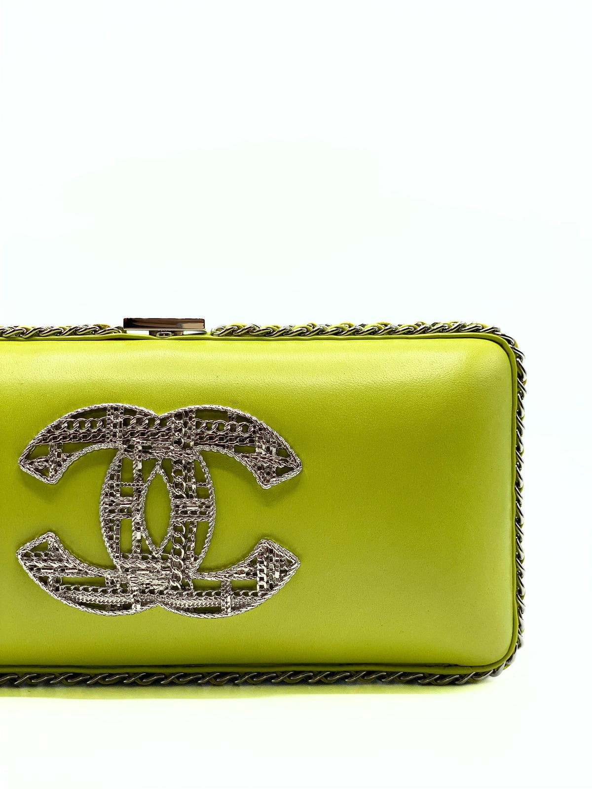 CHANEL | Kiss Lock CC Clutch Lime