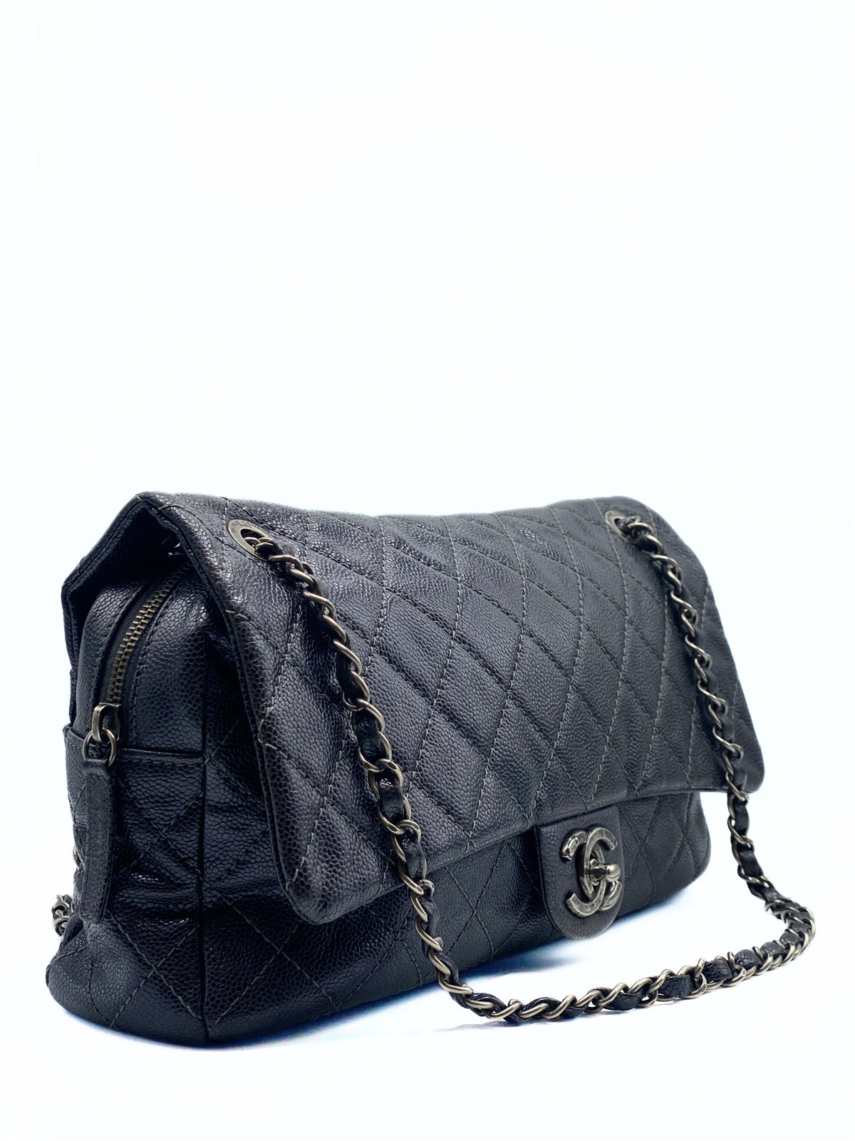 CHANEL | Easy Caviar Metallic Grey