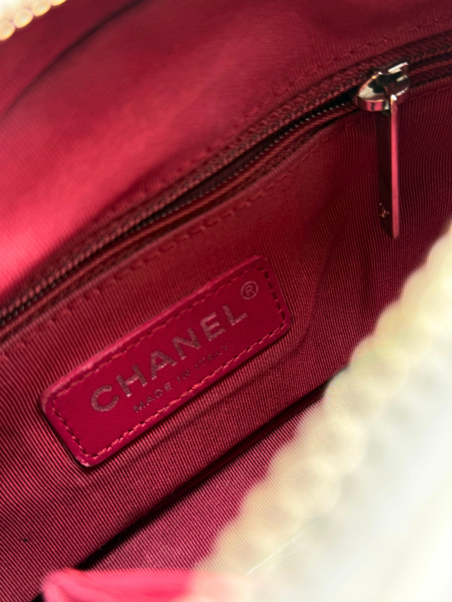CHANEL | Gabrielle Small Hobo Bag in Black & White