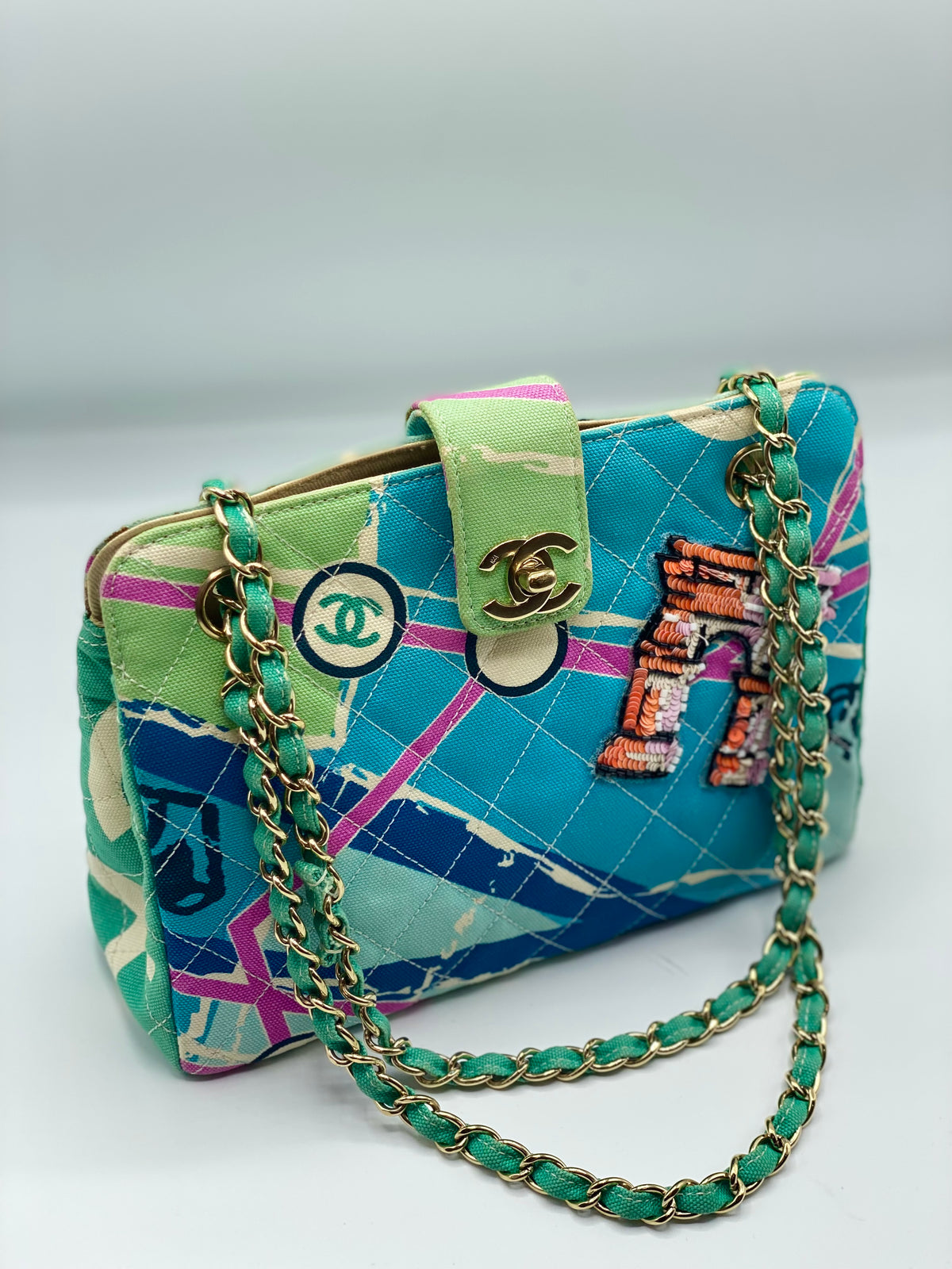 CHANEL | Blue Multicolor Quilted Canvas And Sequin Arc De Triomphe Shoulder Bag