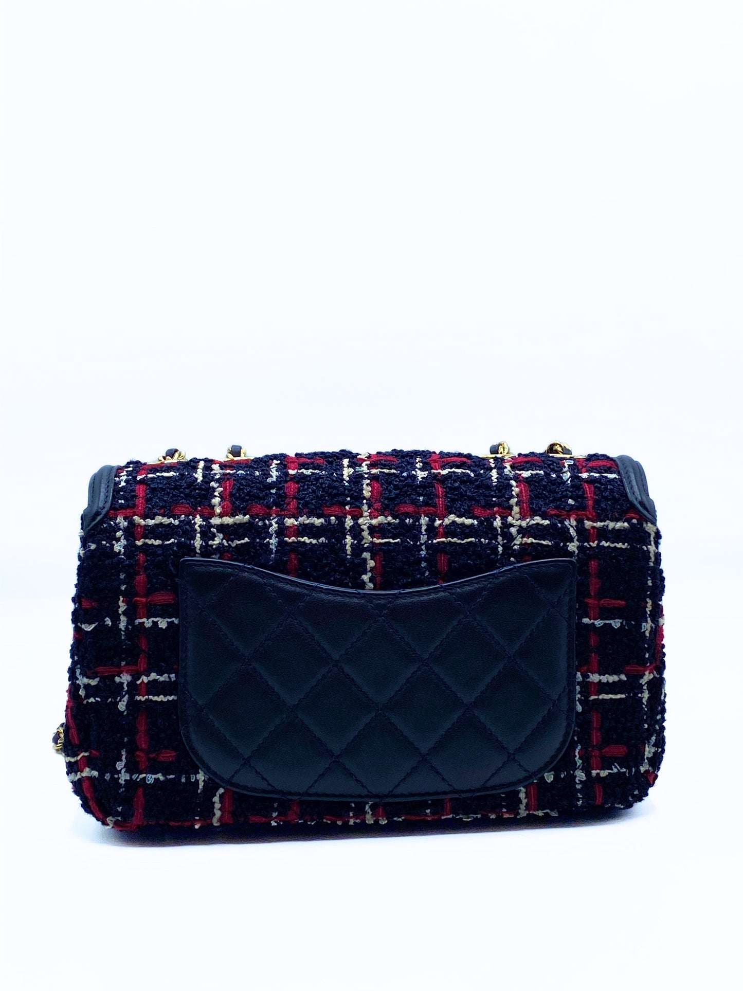 CHANEL | Filigree in Multicolor Tweed