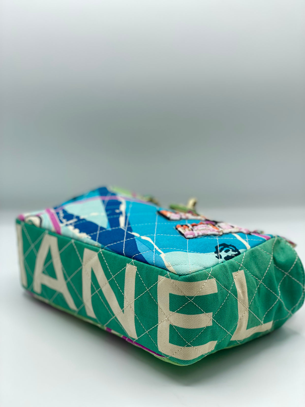 CHANEL | Blue Multicolor Quilted Canvas And Sequin Arc De Triomphe Shoulder Bag