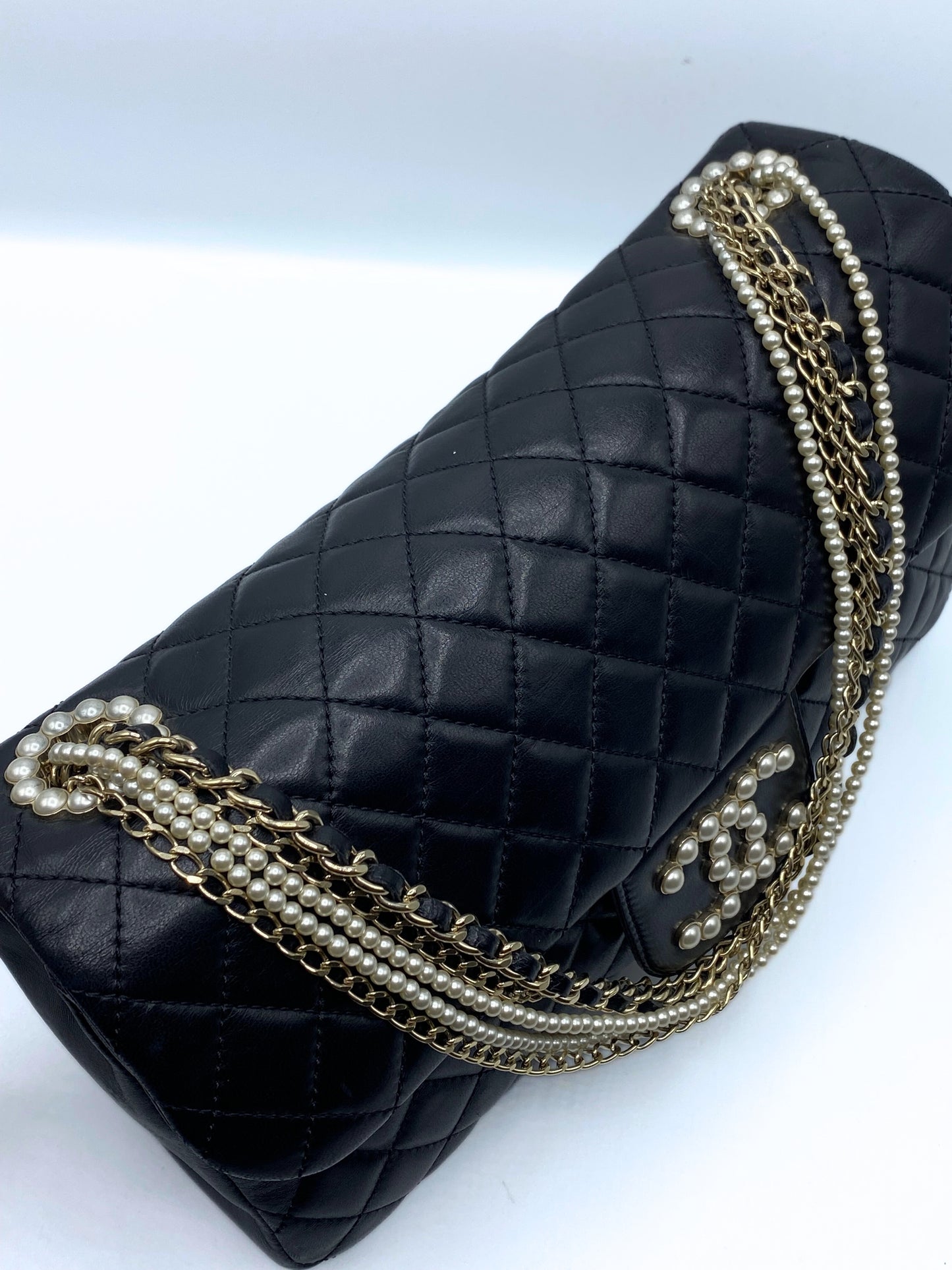 CHANEL | Westminster Pearl Chain Flap