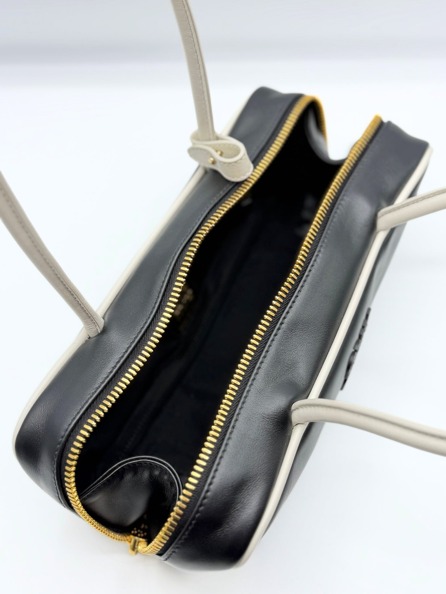 MIU MIU | Beau Bicolor Shoulder Bag