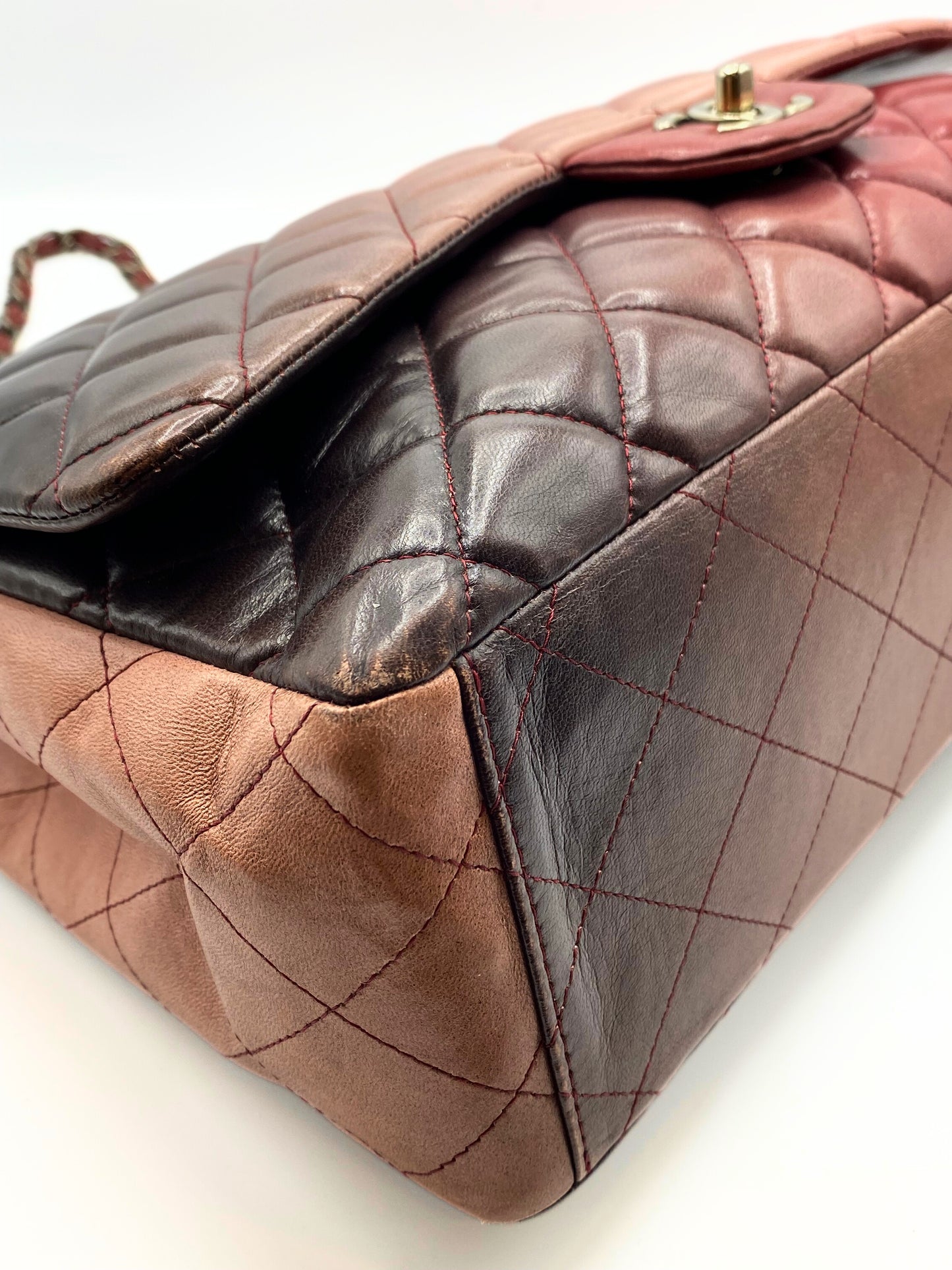 CHANEL | Maxi Jumbo Single Flap Ombre Degradé