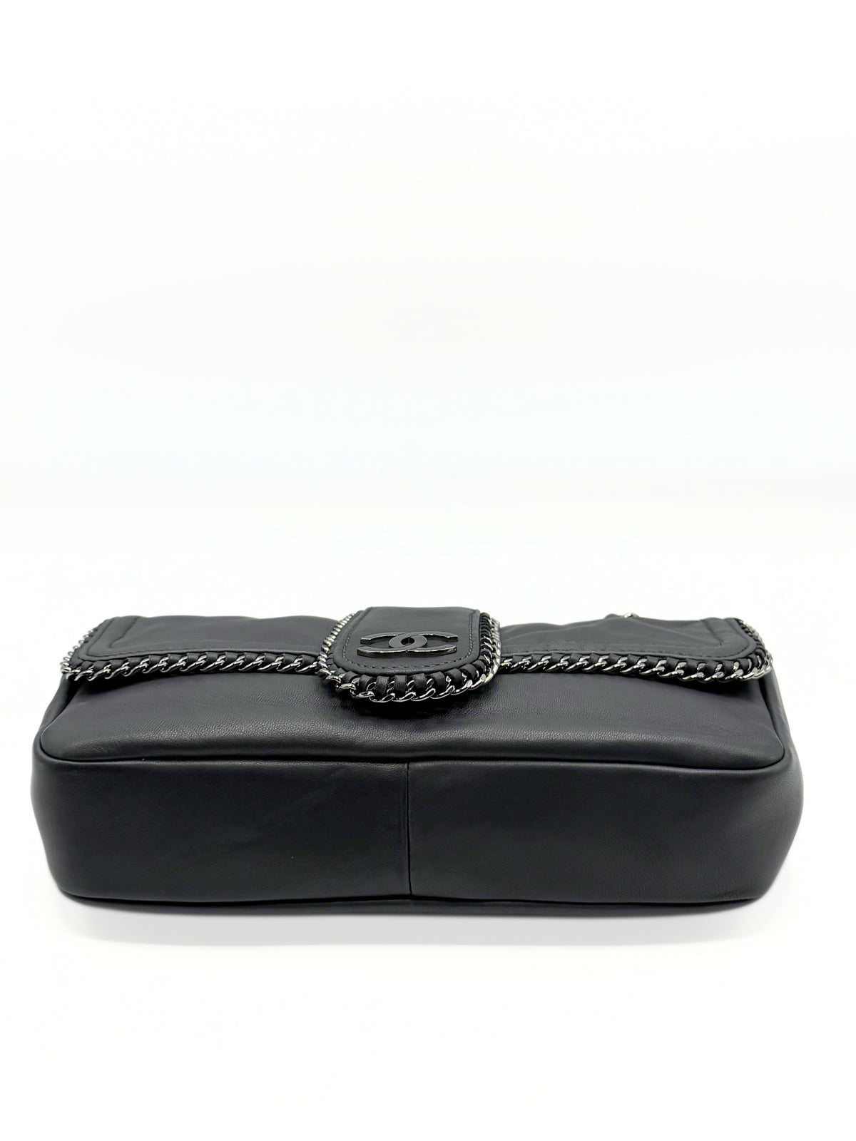 CHANEL | Madison Chain Shoulder Bag
