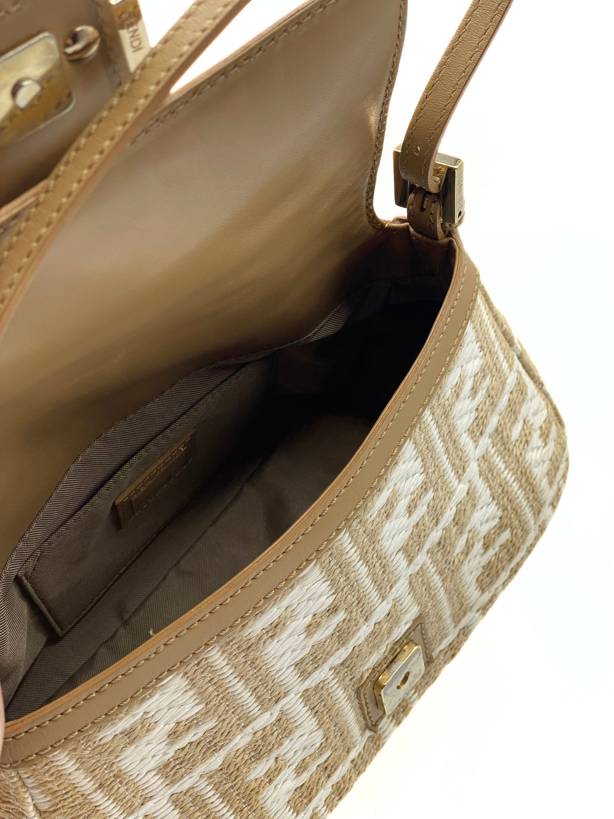 FENDI | Mama Rafia Shoulder Bag