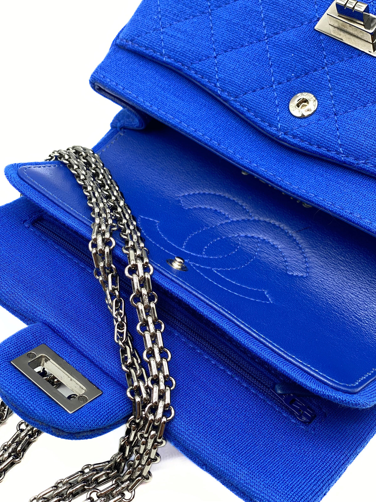 CHANEL | Reissue Mini Square Blu
