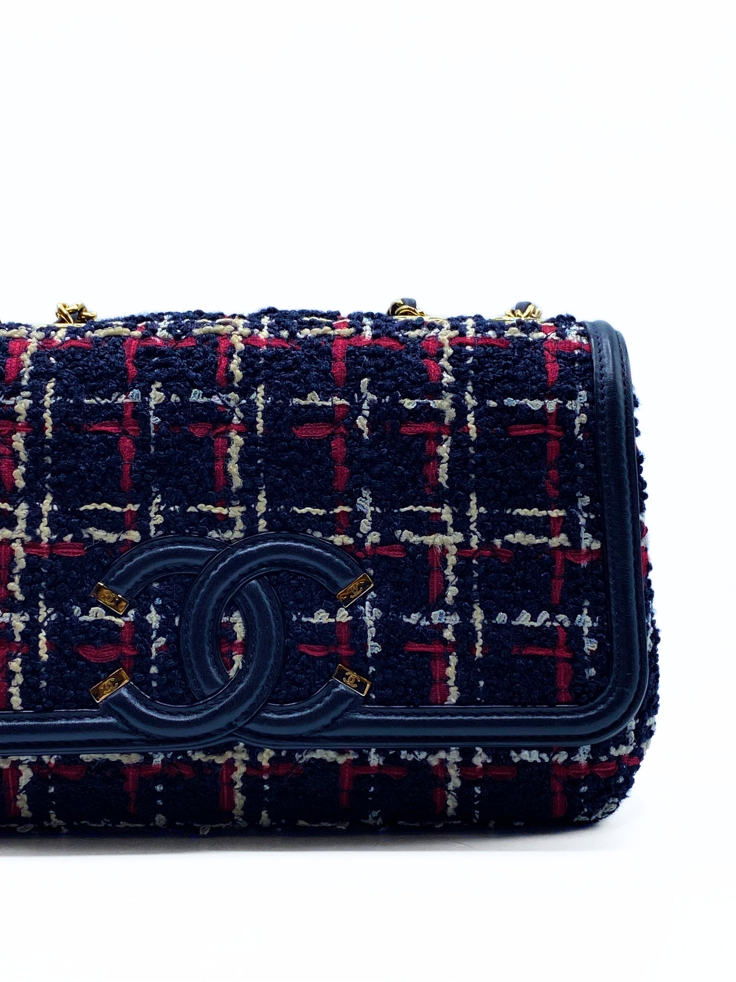CHANEL | Filigree in Multicolor Tweed