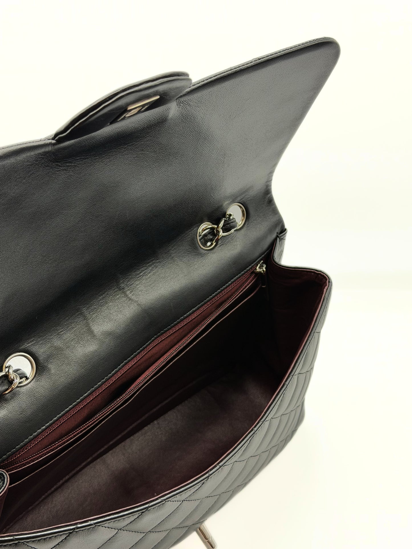 CHANEL | Jumbo Single Flap