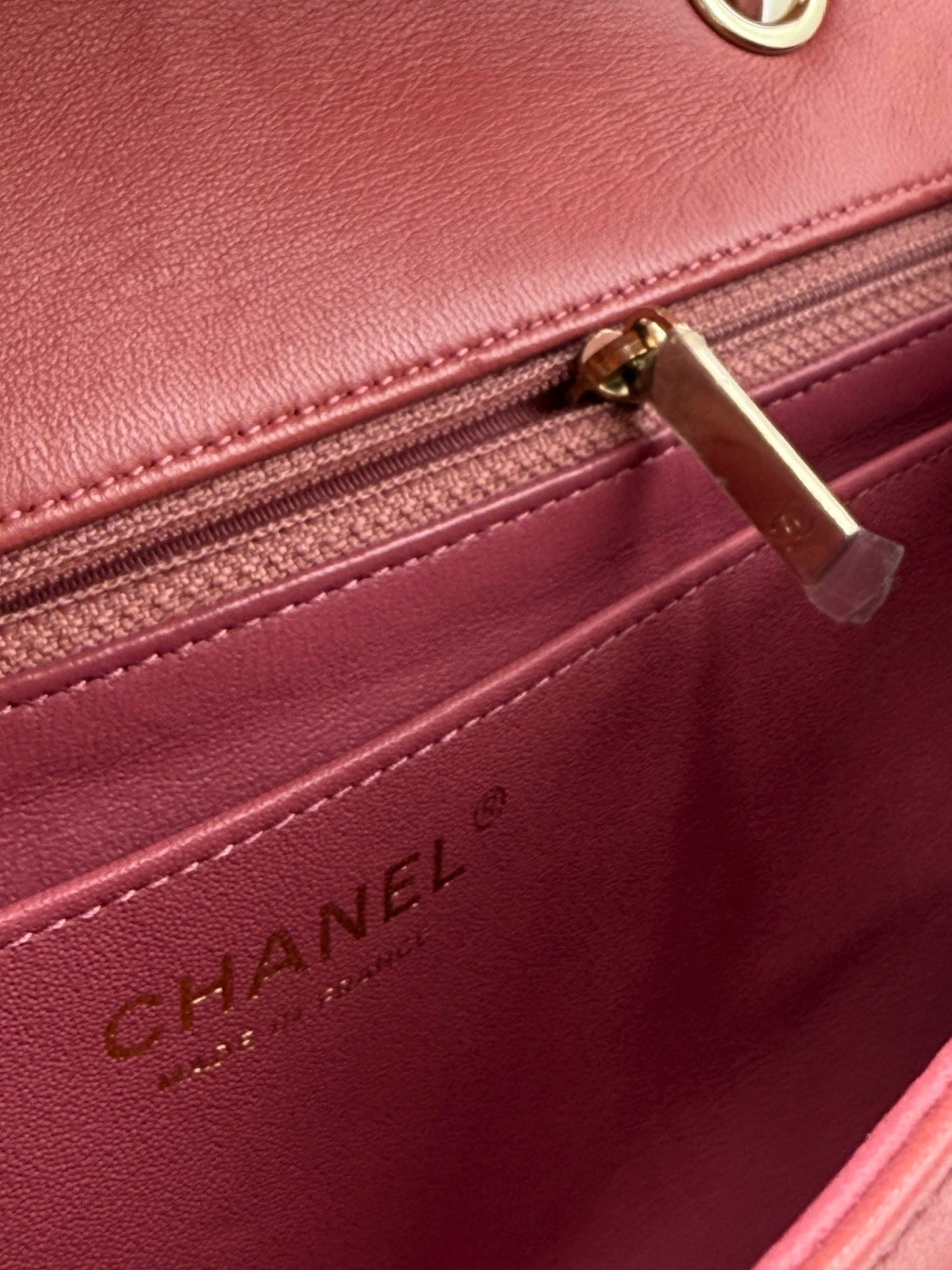 CHANEL | Limited Edition Medium Valentine Charm Single Flap Bag