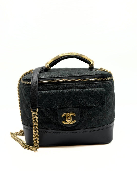 CHANEL | Globe-Trotter Vanity Bag