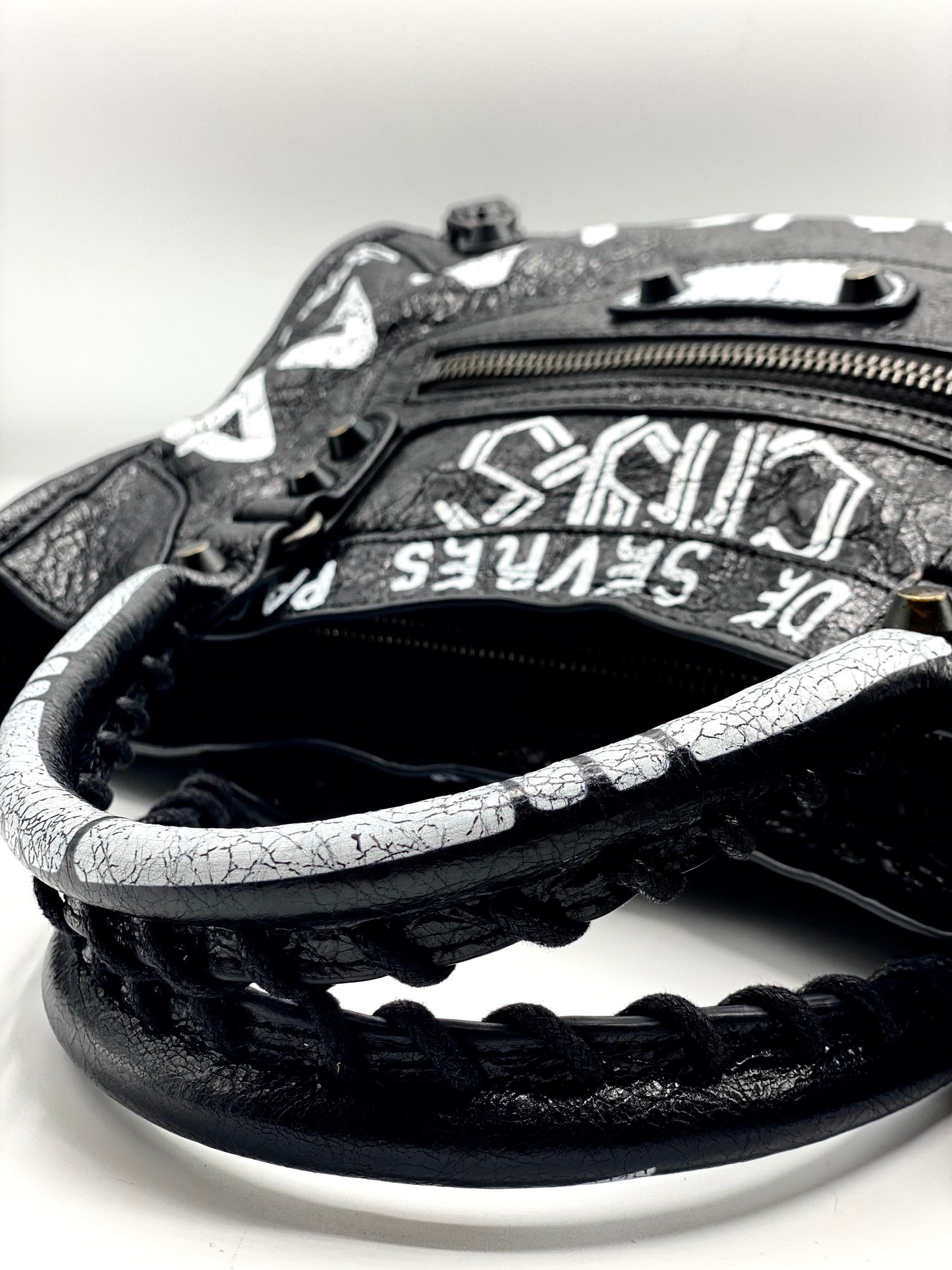 BALENCIAGA | Le City Graffiti Limited Edition