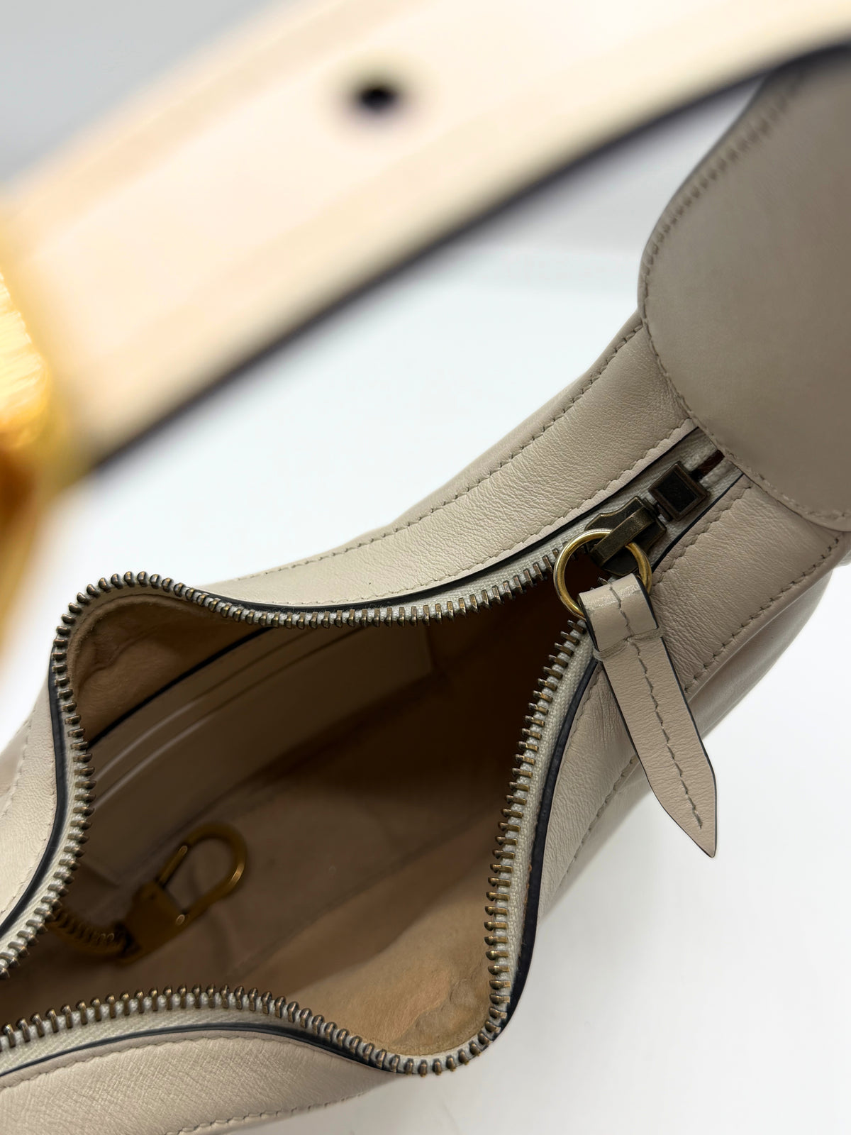 GUCCI | Marmont Half-moon Bag