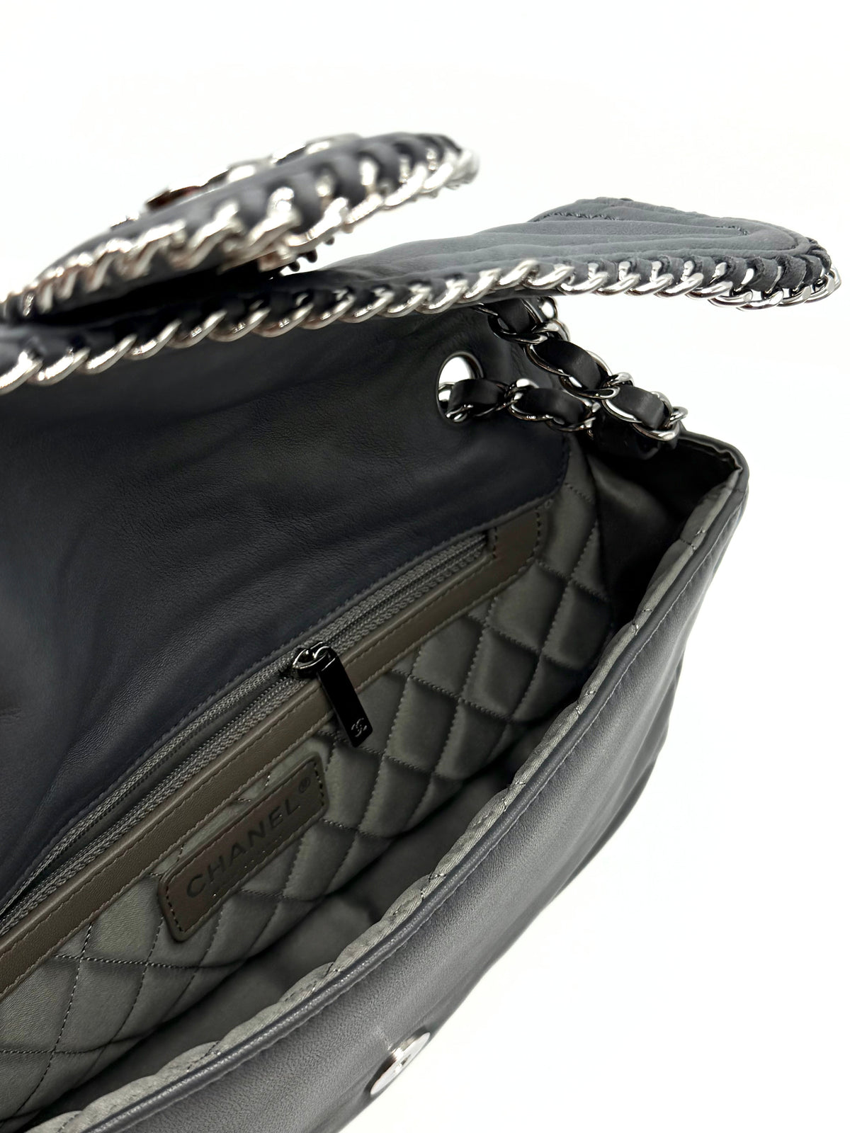 CHANEL | Madison Chain Shoulder Bag