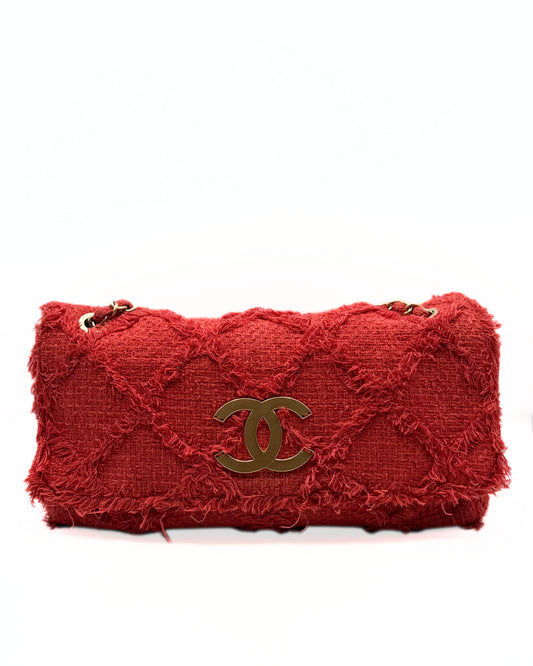 CHANEL | Red Diamond Stitch Tweed Maxi "Nature Flap" Bag