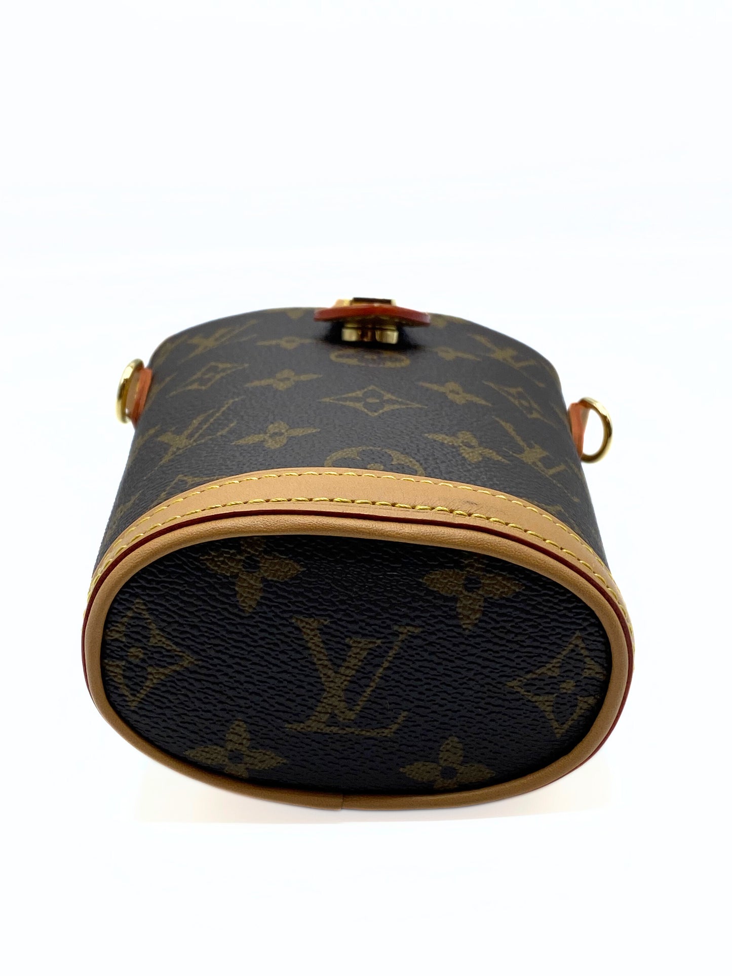 LOUIS VUITTON | Fold Me Pouch