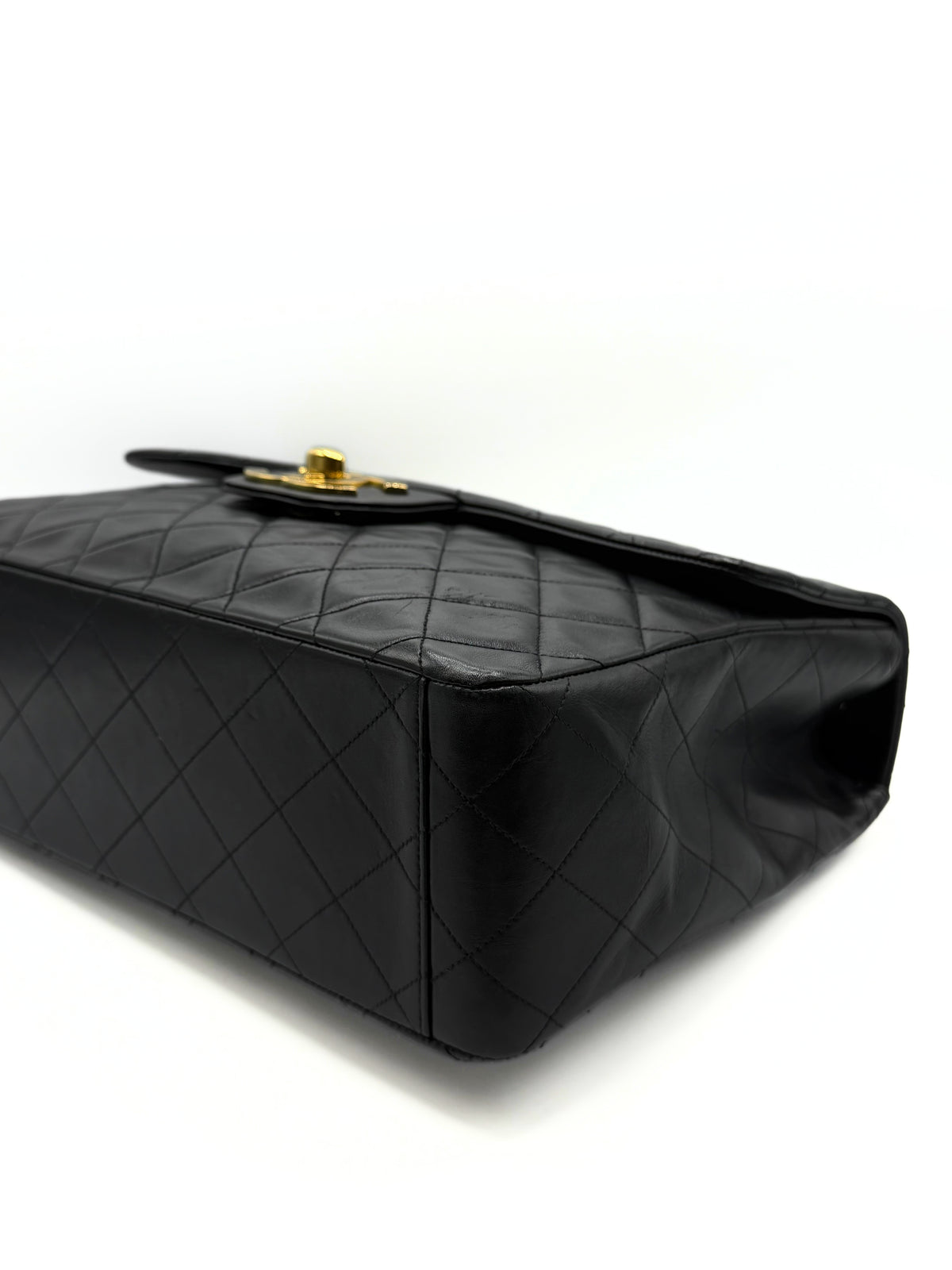 CHANEL | Maxi Logo Black Vintage