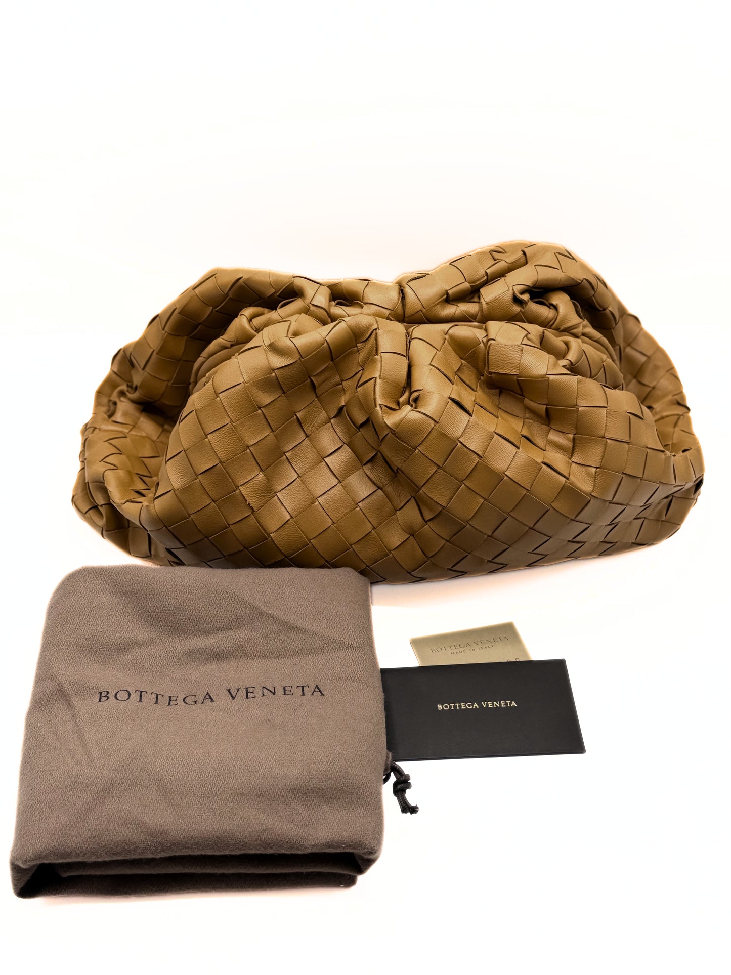 BOTTEGA VENETA | The Pouch Classic Large