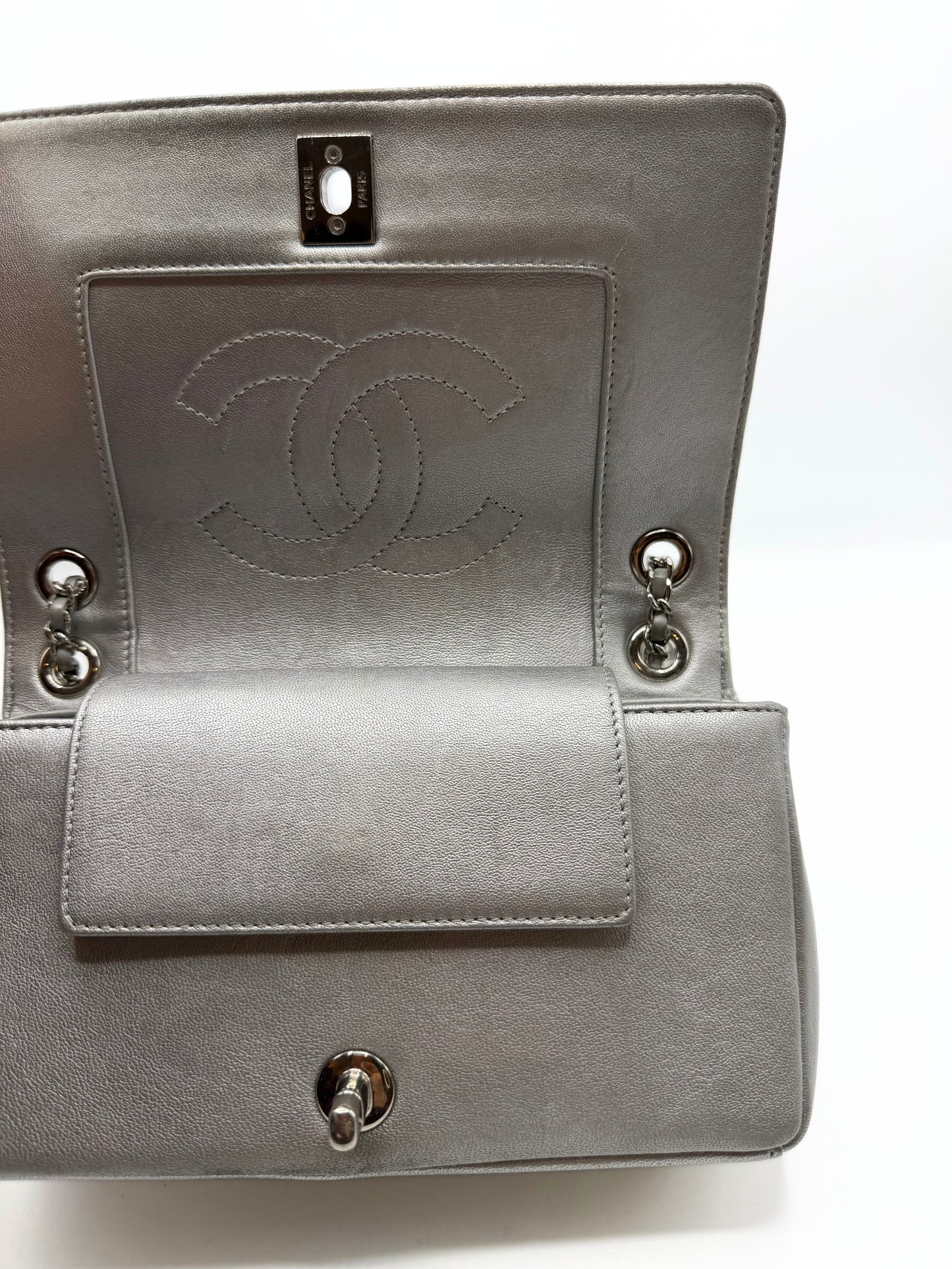 CHANEL | Mademoiselle Chevron Flap Bag