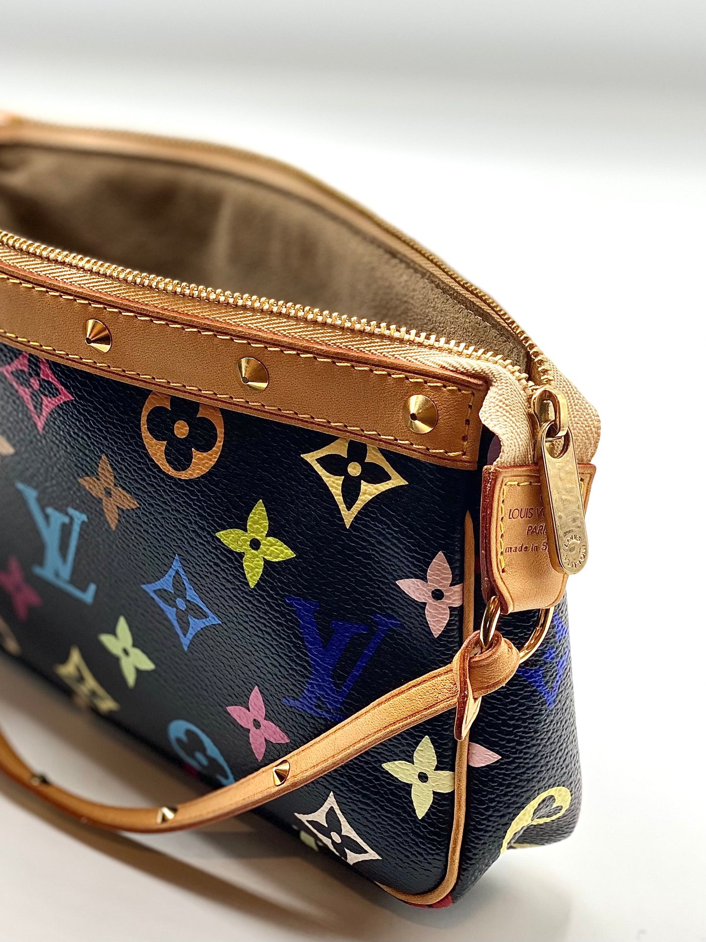 LOUIS VUITTON | Takashi Murakami Pochette Accessoires