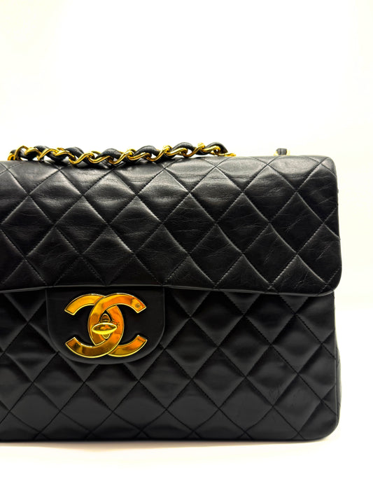 CHANEL | Maxi Logo Black Vintage