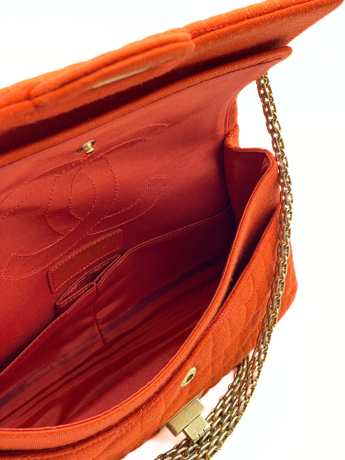 CHANEL | Reissue Coral