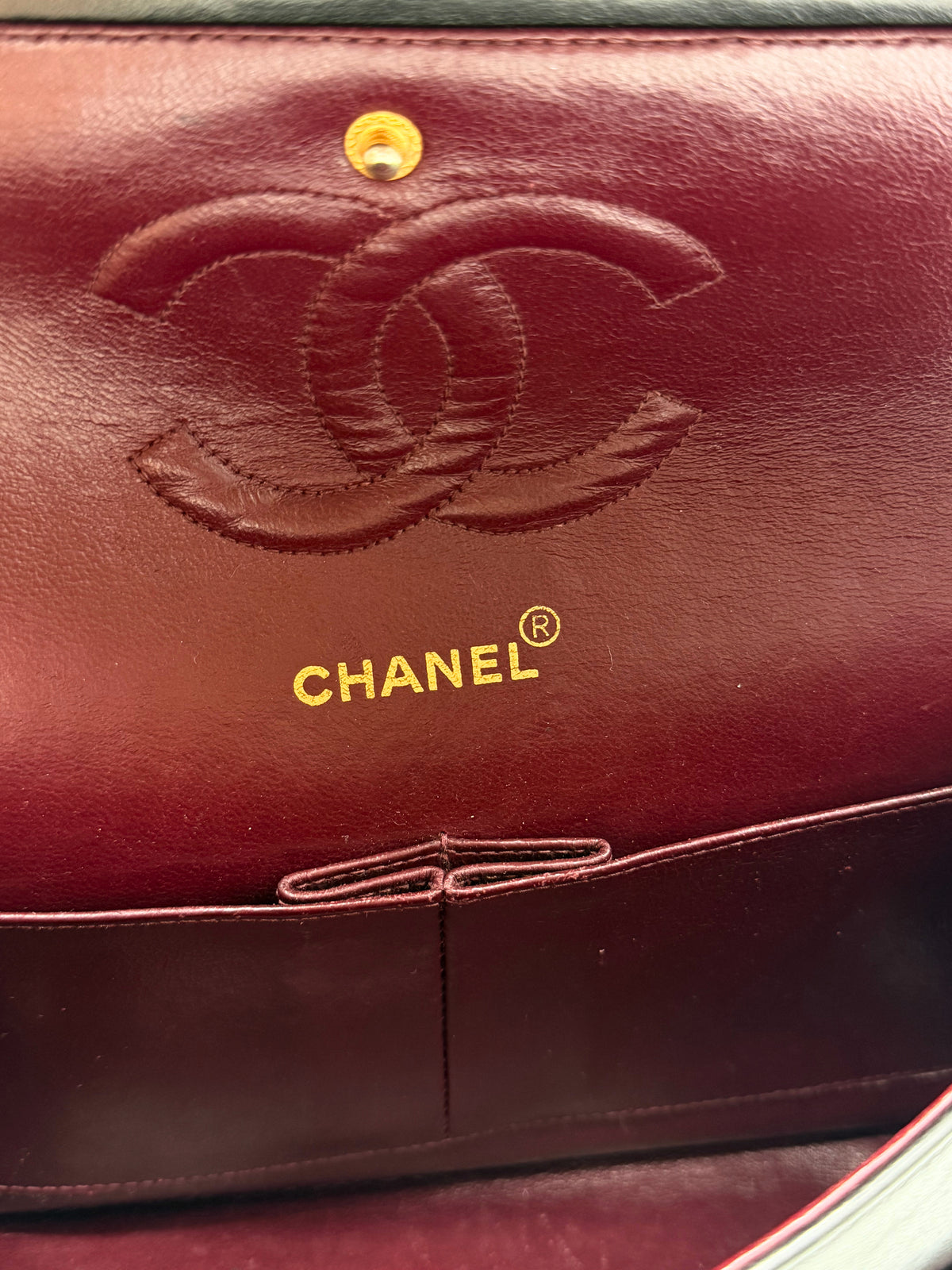 CHANEL | Timeless 2.5 Double Flap Vintage Black