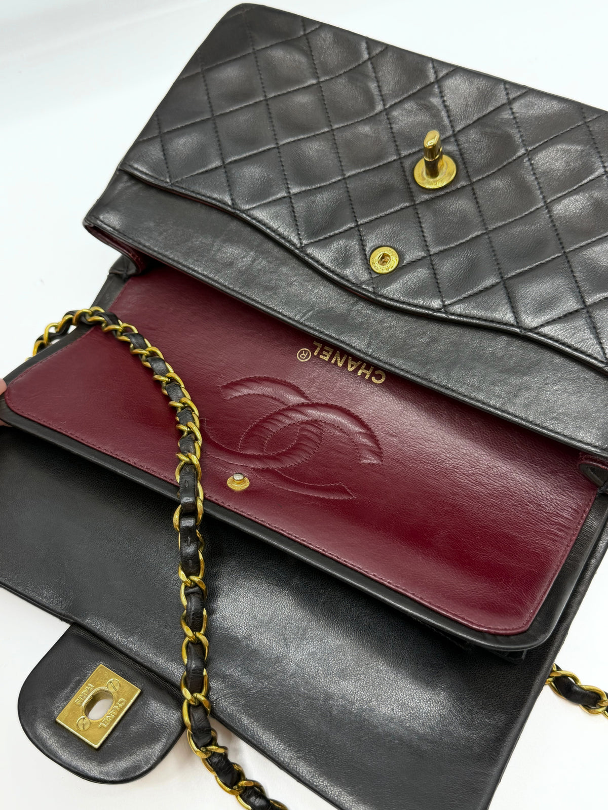 CHANEL | Timeless 2.5 Double Flap Vintage Black