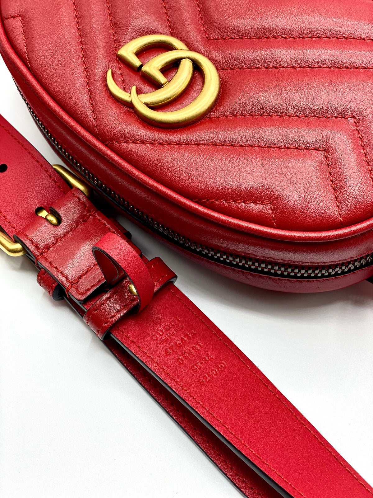 GUCCI | Marmont Red Belt Bag