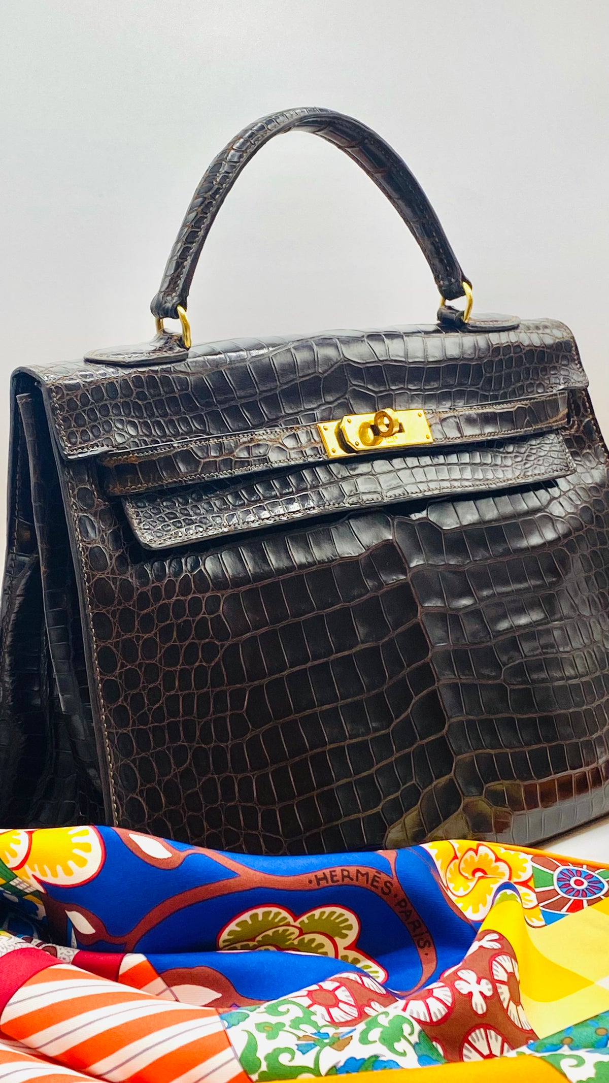 HERMES | Kelly 28 Crocodile Leather