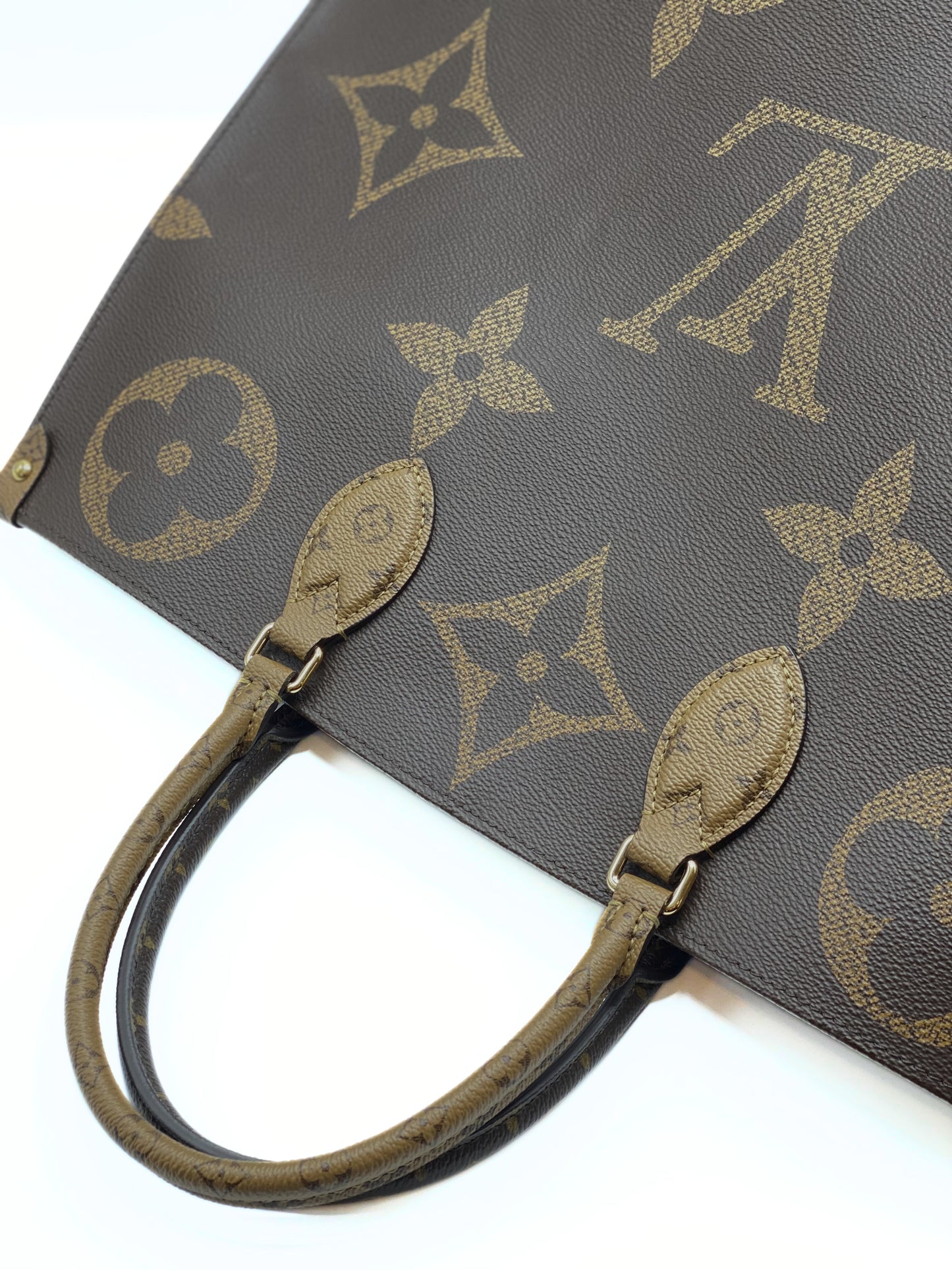 LOUIS VUITTON | Onthego GM