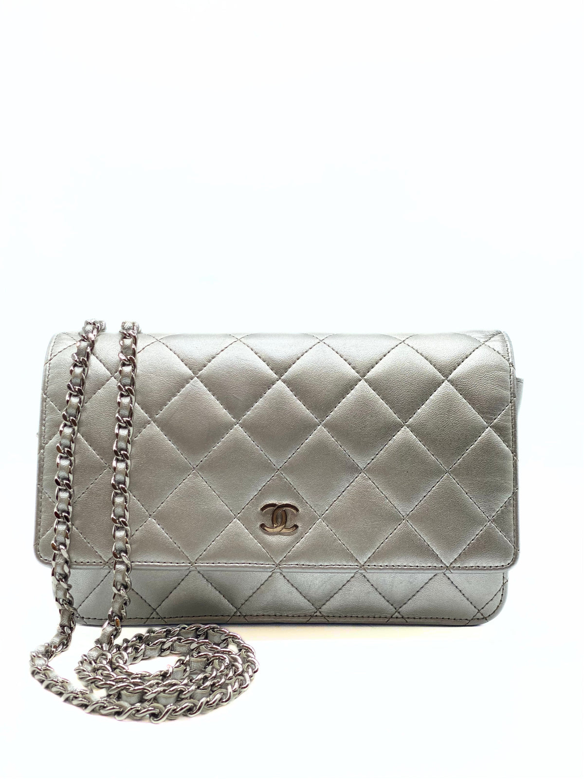 CHANEL | Wallet on Chain Metallic Silver